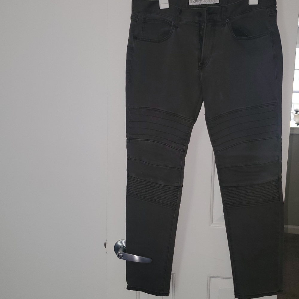 Express Black Wash Jeans 32×30